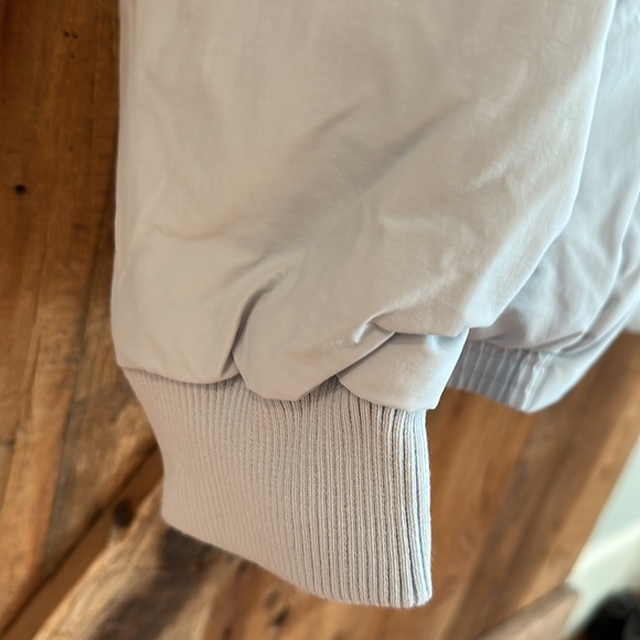 NWT Levi’s Cinch Waist Puffer Jacket XXL - Picture 7 of 12